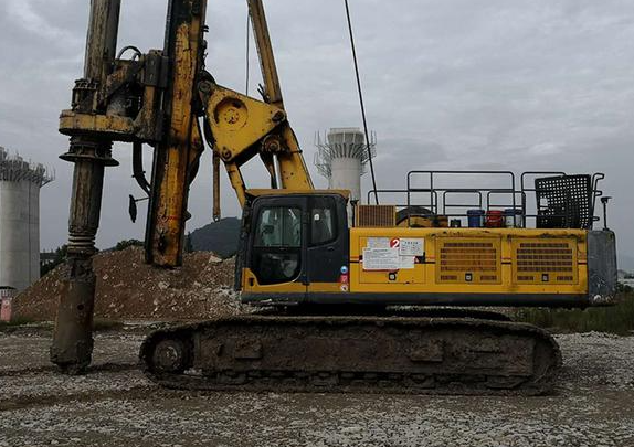 旋挖鉆機(jī)的減速傳動(dòng)裝置